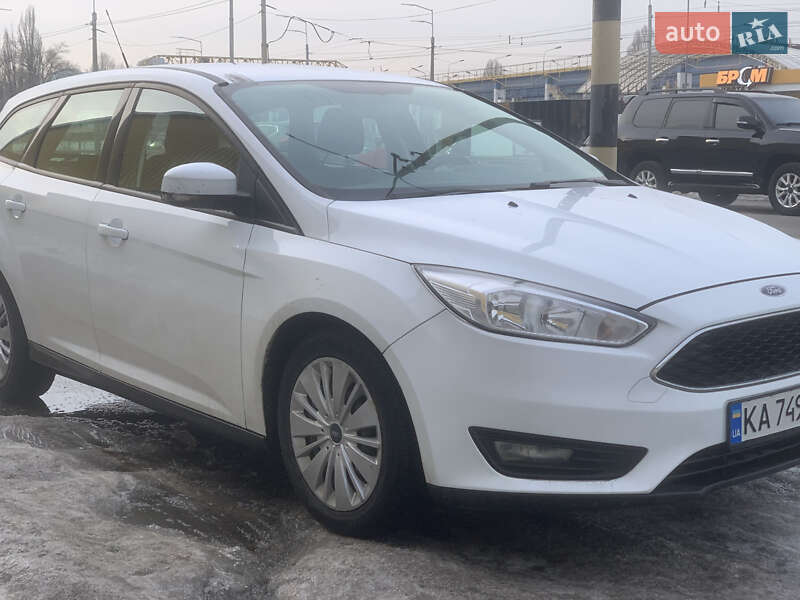Ford Focus 2015