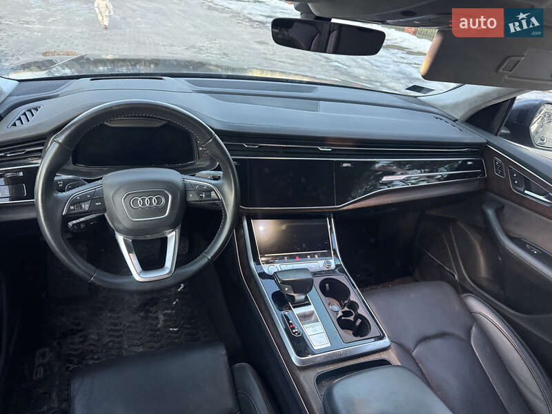 Audi Q8 2019