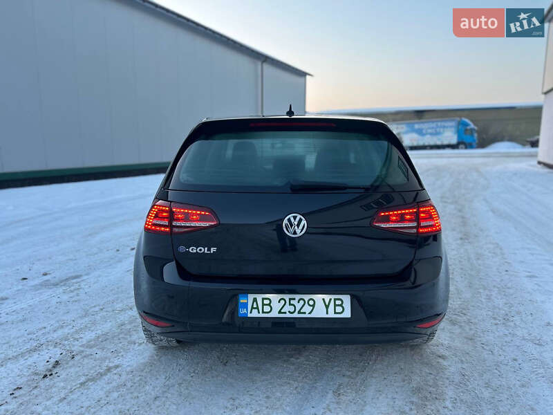 Volkswagen e-Golf 2016