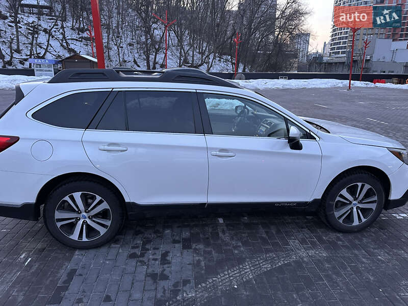 Subaru Outback 2019