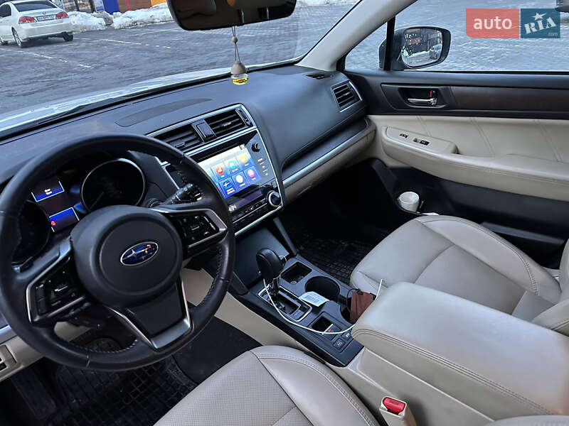Subaru Outback 2019