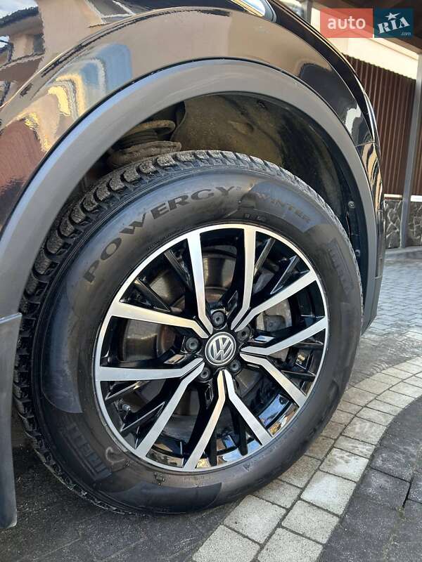 Volkswagen Tiguan 2021