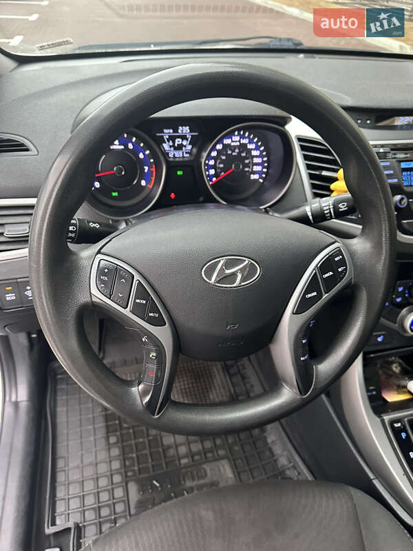 Hyundai-17
