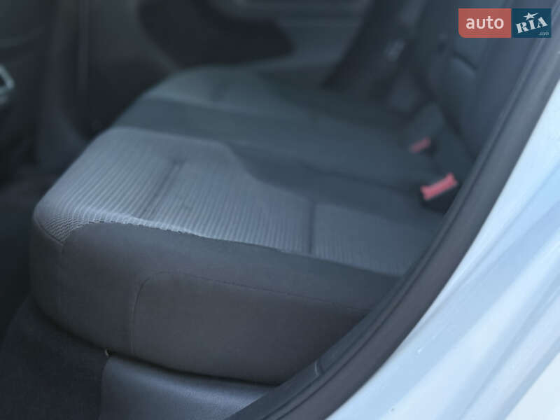 Volkswagen Golf 2013