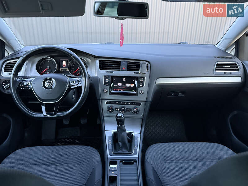 Volkswagen Golf 2013