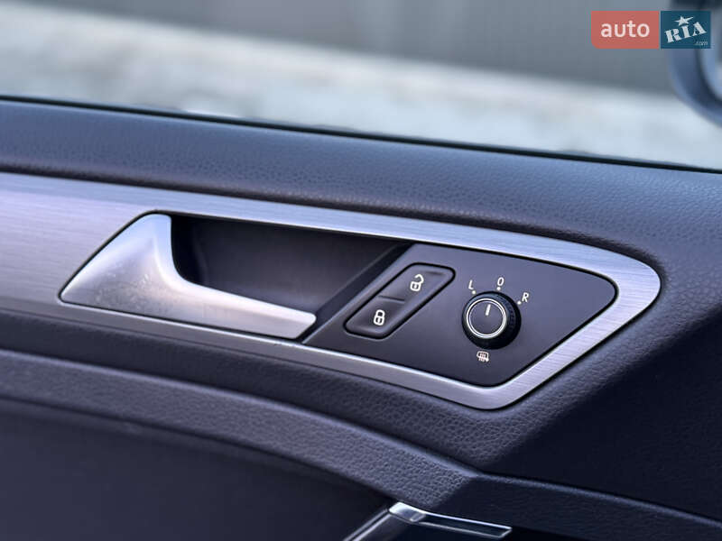 Volkswagen Golf 2013