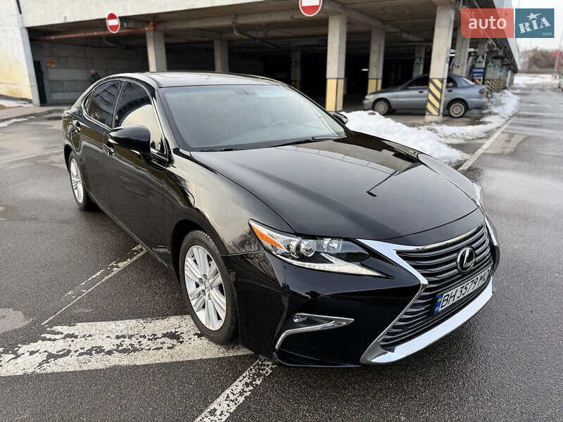 Lexus ES 2015