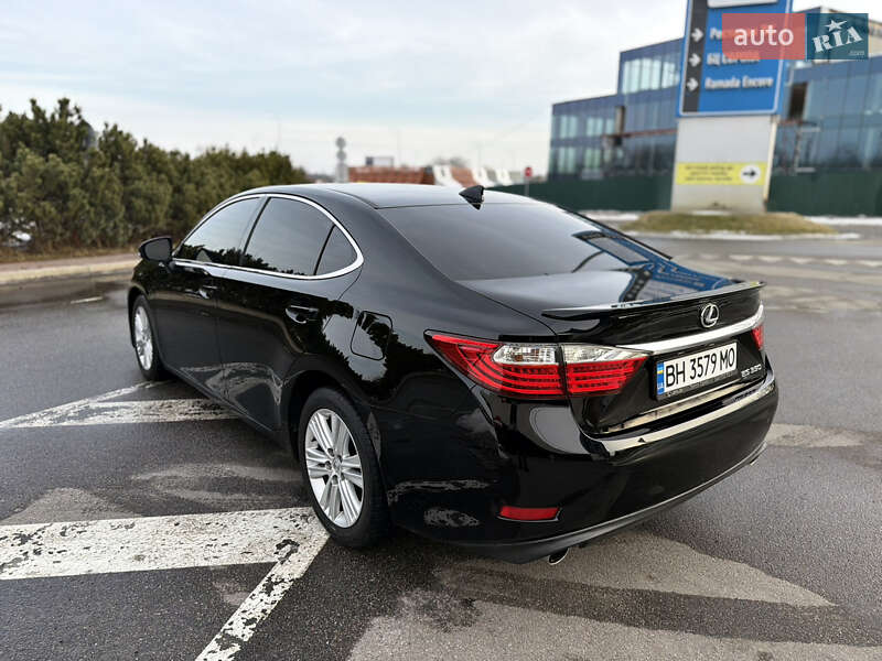 Lexus ES 2015