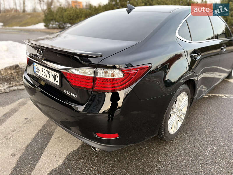 Lexus ES 2015