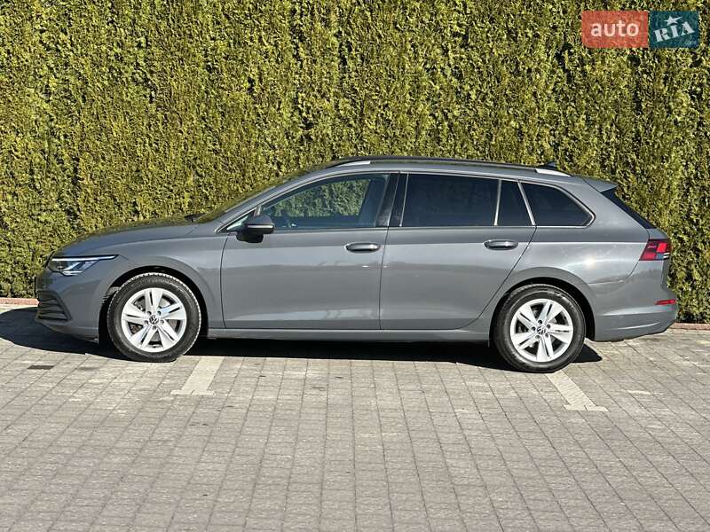 Volkswagen Golf 2022