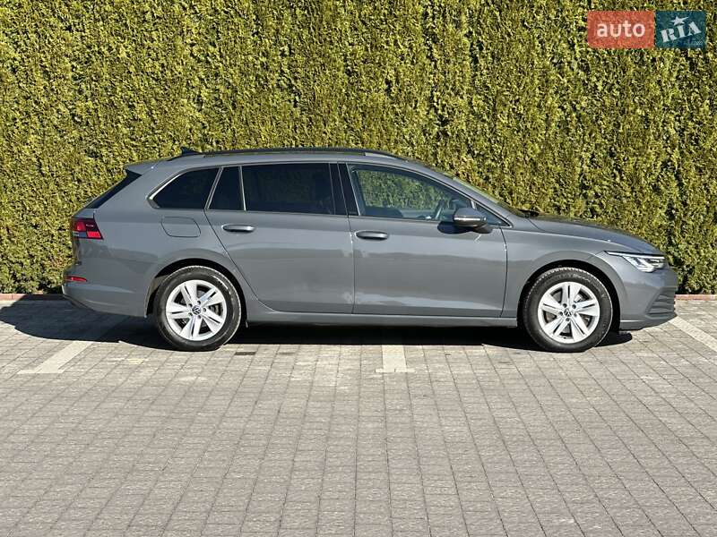 Volkswagen Golf 2022