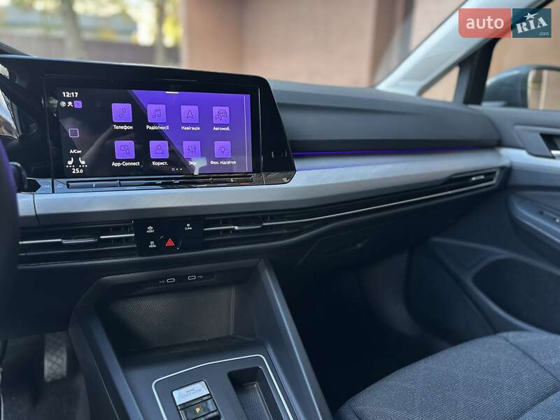 Volkswagen Golf 2022