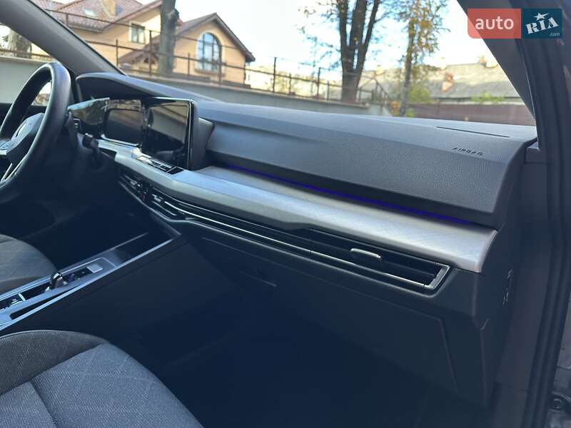 Volkswagen Golf 2022