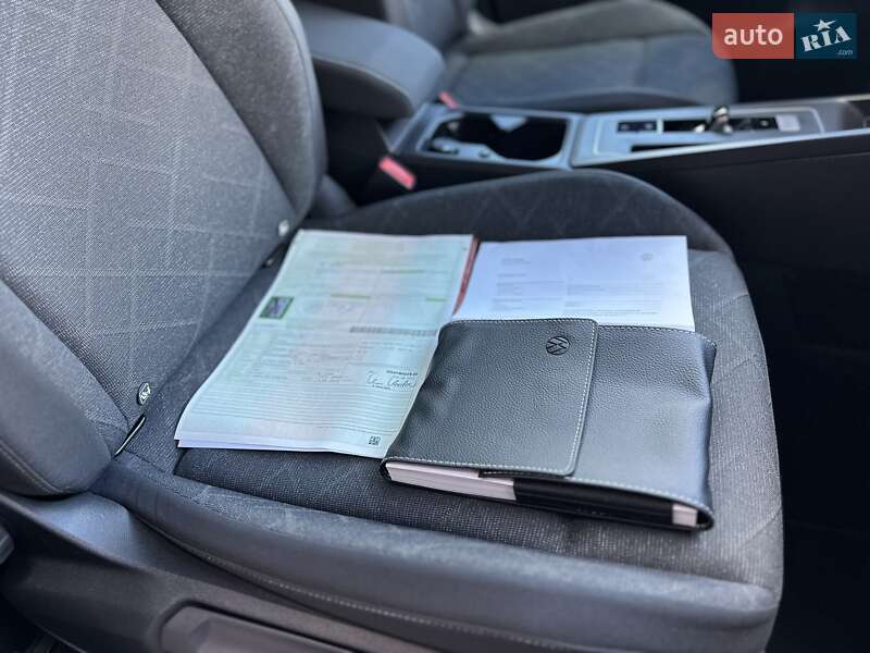 Volkswagen Golf 2022