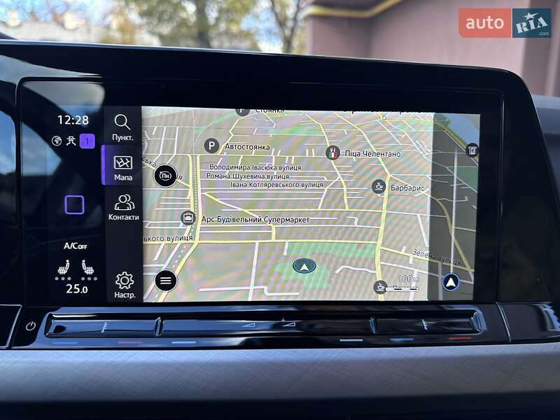 Volkswagen Golf 2022