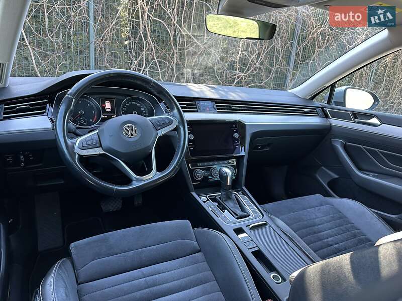 Volkswagen Passat 2020