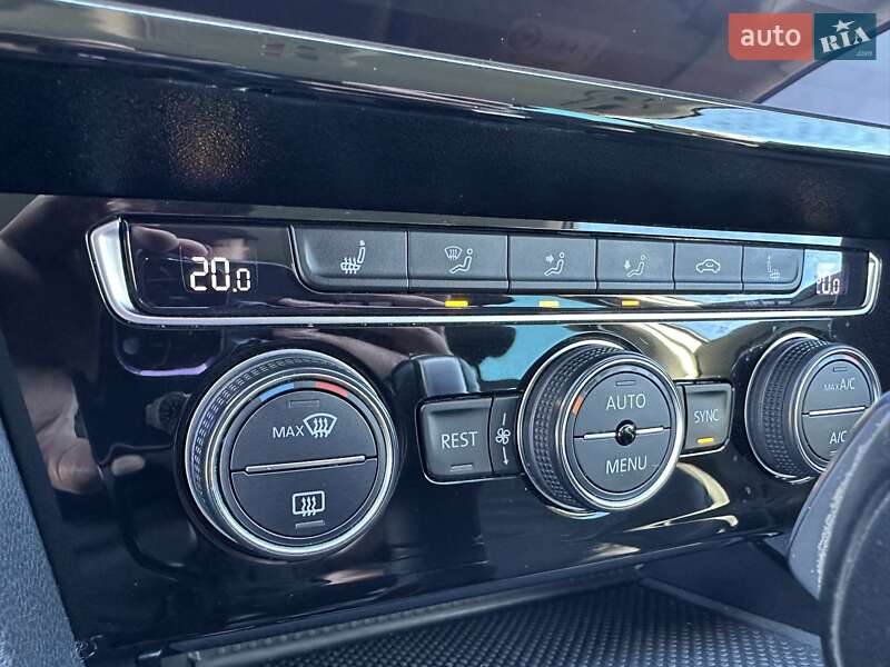 Volkswagen Passat 2020