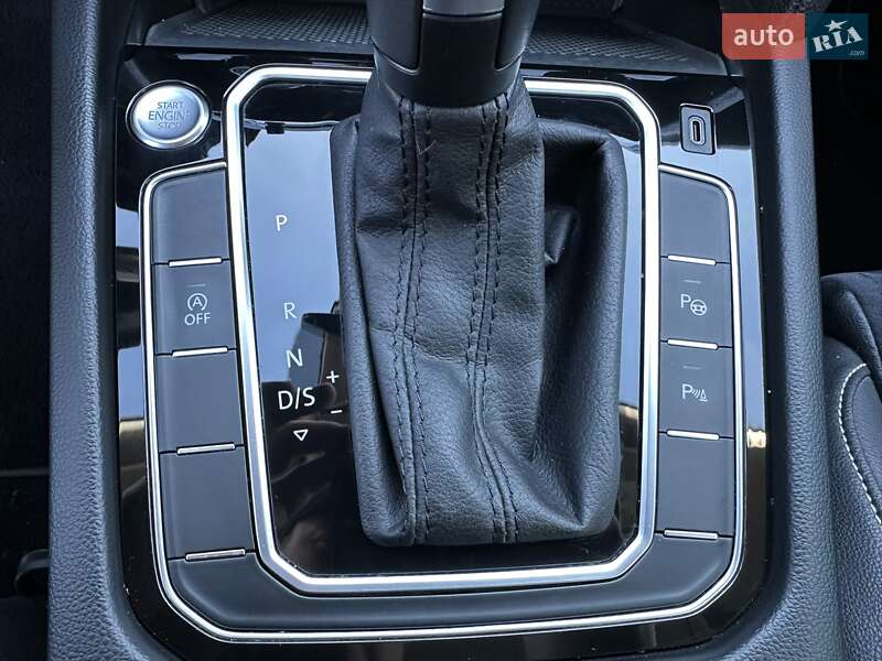 Volkswagen Passat 2020