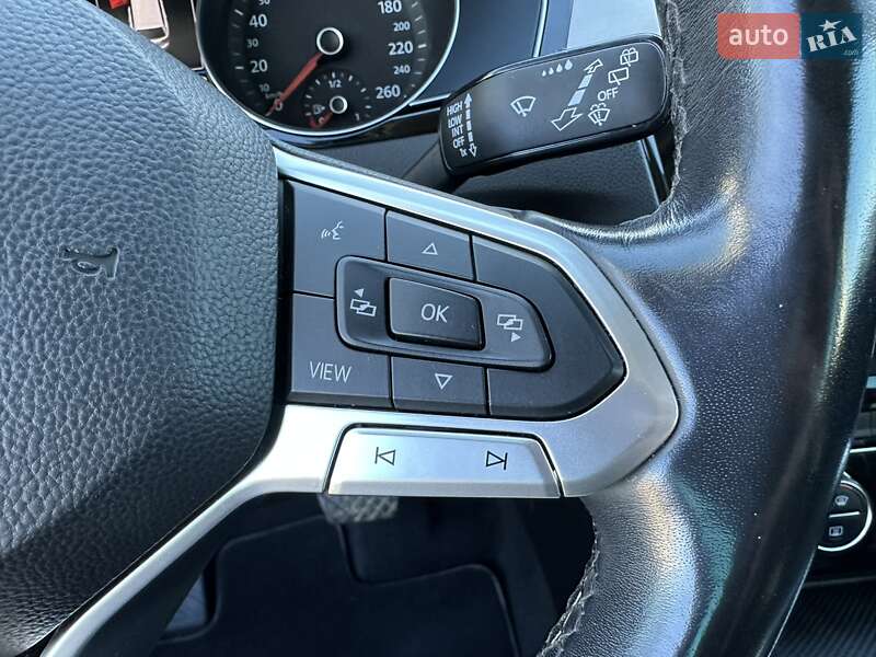 Volkswagen Passat 2020