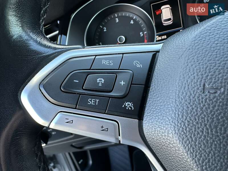 Volkswagen Passat 2020