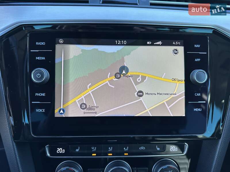 Volkswagen Passat 2020