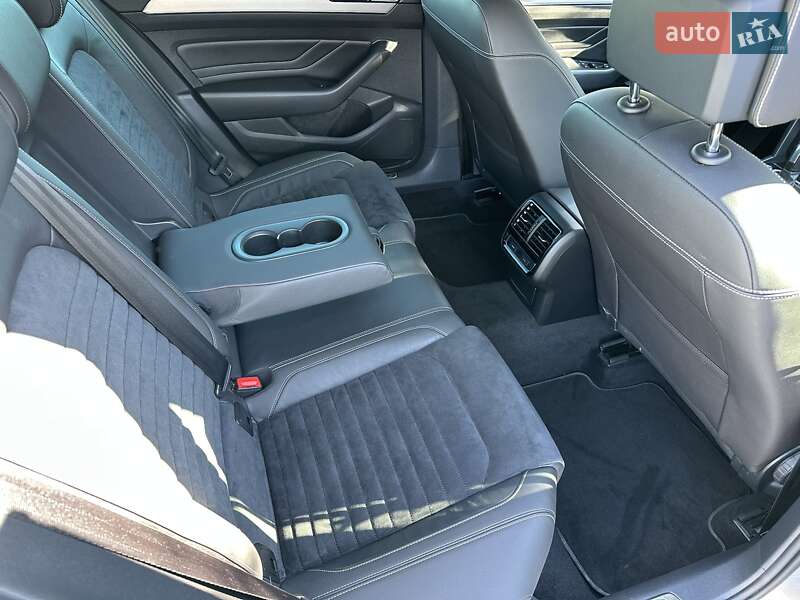 Volkswagen Passat 2020