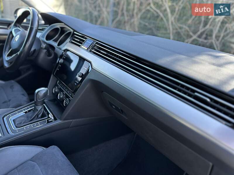 Volkswagen Passat 2020