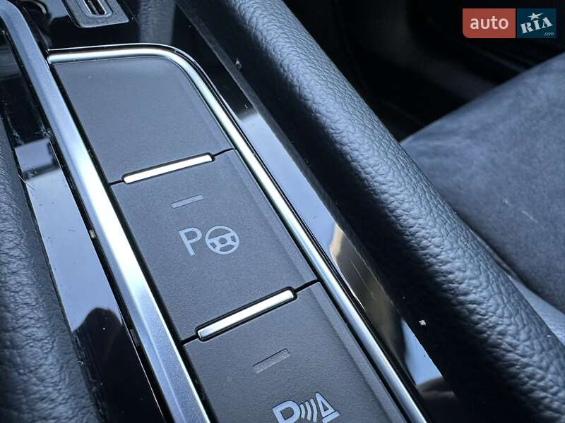 Volkswagen Passat 2020