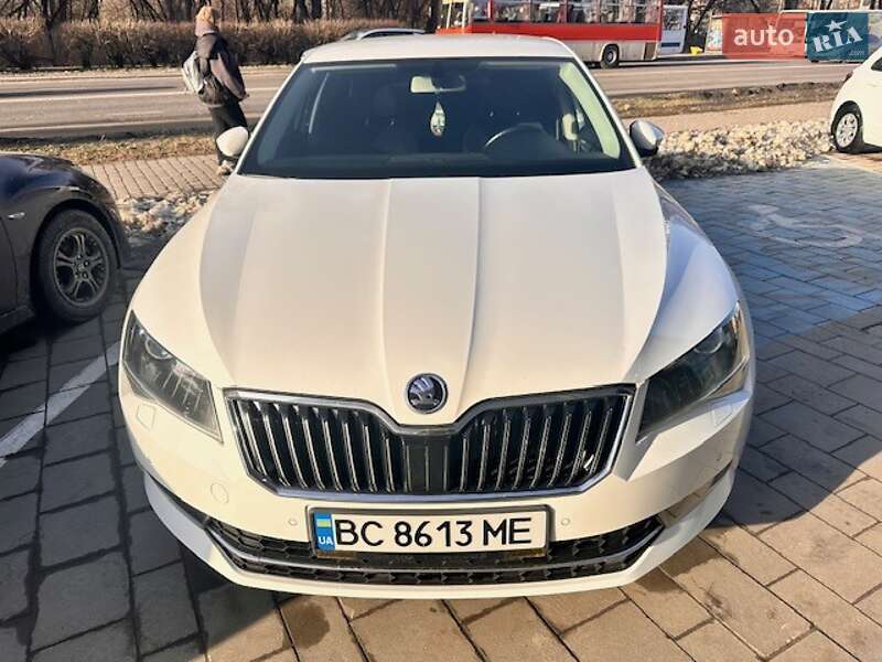 Skoda Superb 2016