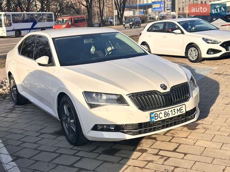 Skoda Superb 2016