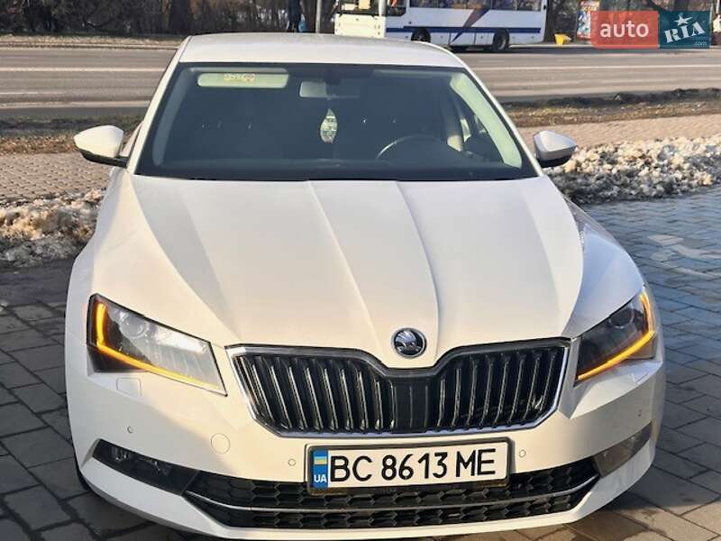 Skoda Superb 2016