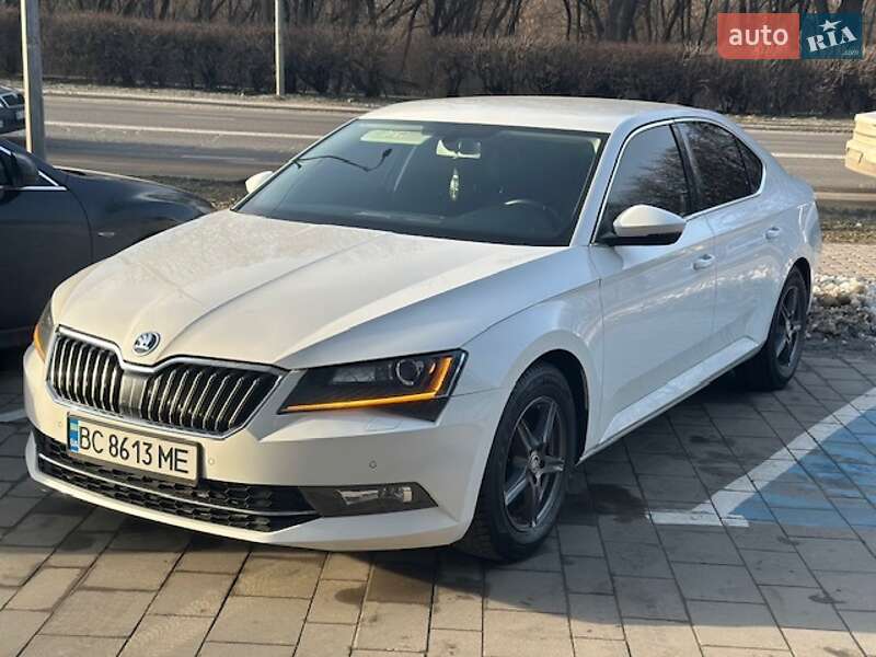 Skoda Superb 2016