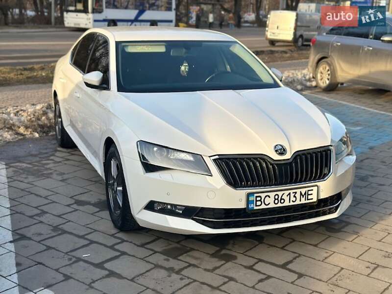 Skoda Superb 2016