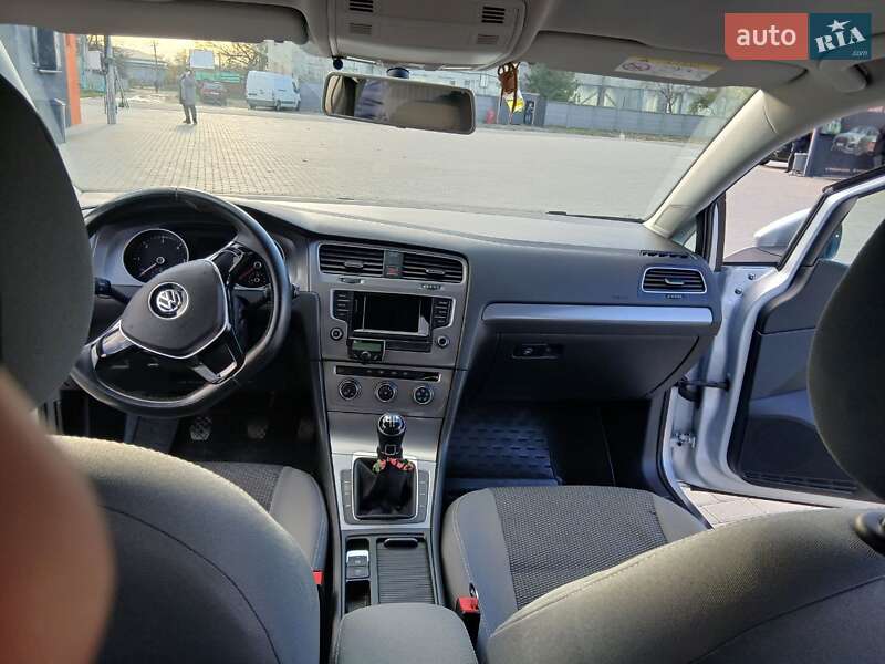 Volkswagen Golf 2015