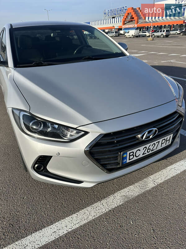 Hyundai Elantra 2018