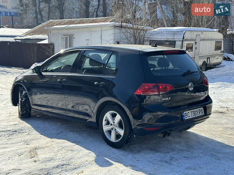 Volkswagen Golf 2016