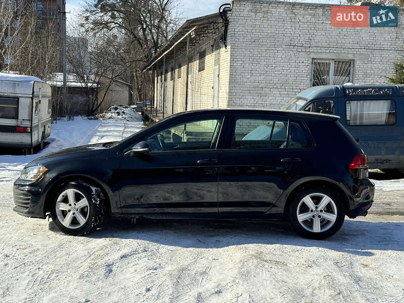 Volkswagen Golf 2016