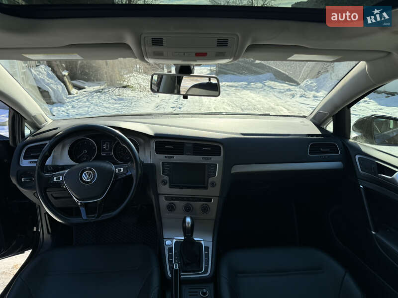 Volkswagen Golf 2016