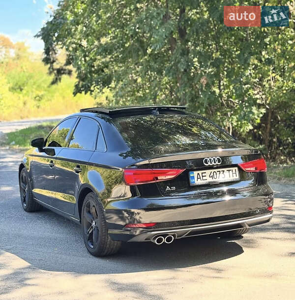 Audi-3