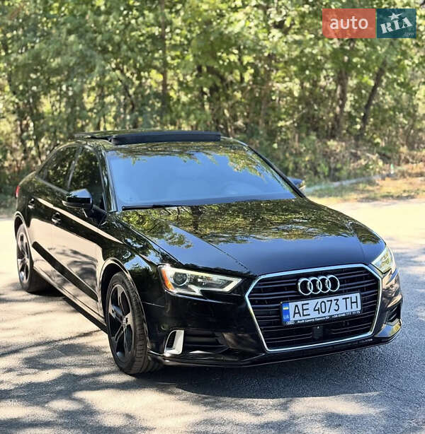 Audi-2