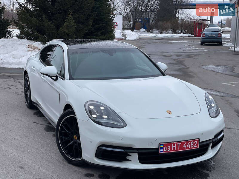 Porsche Panamera 2017