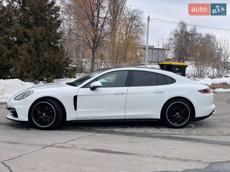 Porsche Panamera 2017