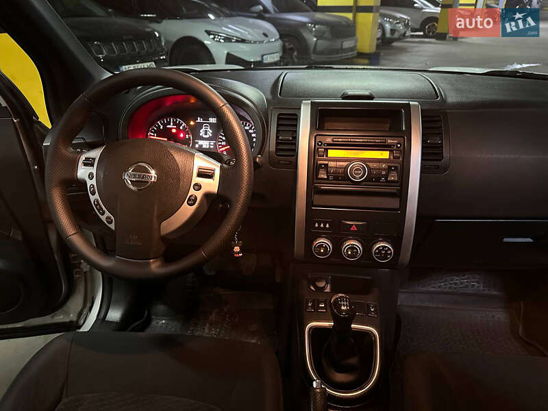 Nissan X-Trail 2011