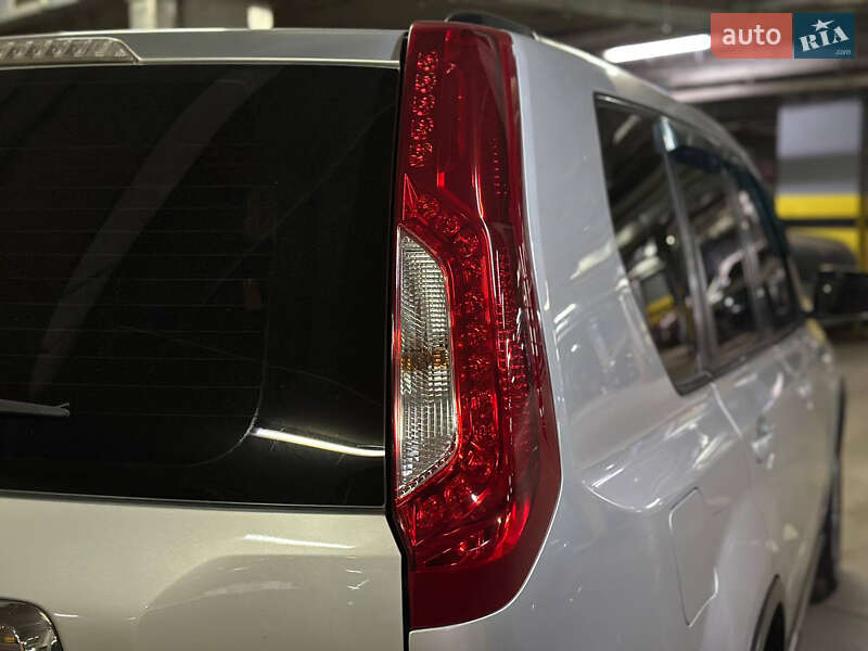 Nissan X-Trail 2011