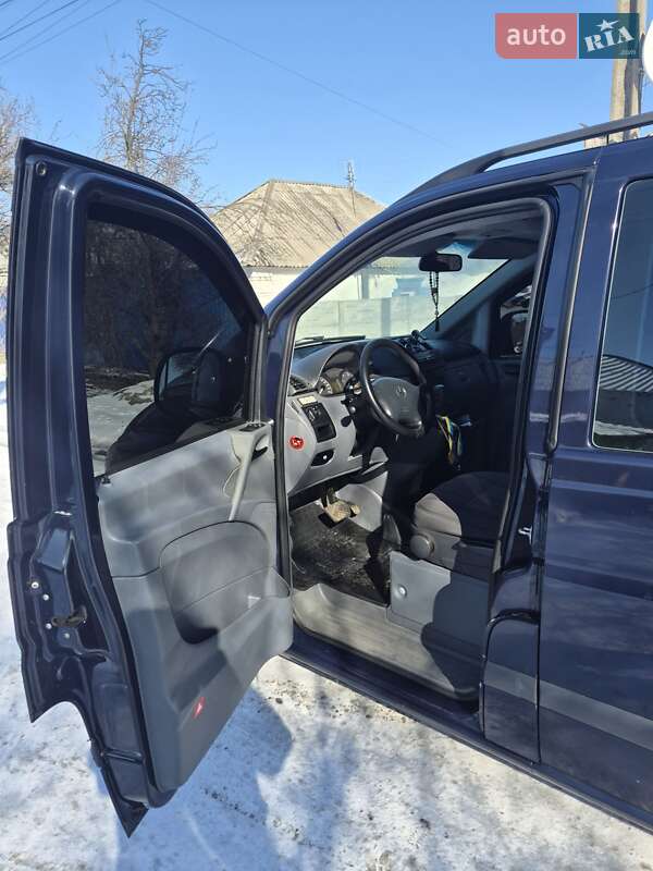 Mercedes-Benz Vito 2008