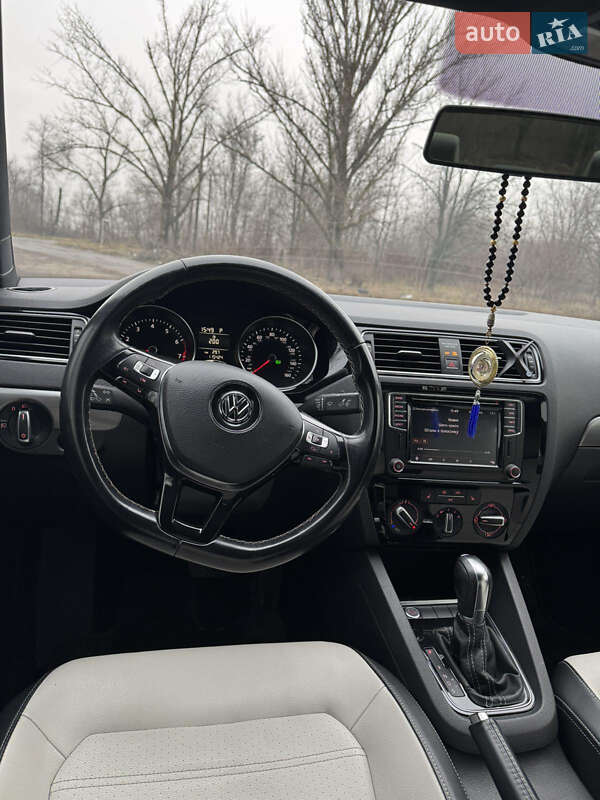 Volkswagen Jetta 2017
