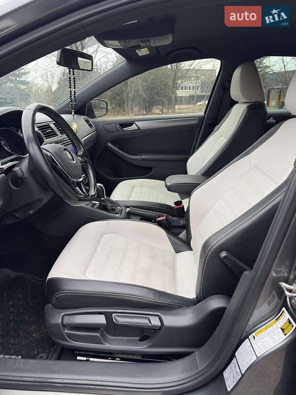 Volkswagen Jetta 2017