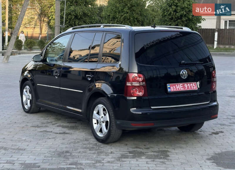 Volkswagen Touran 2009