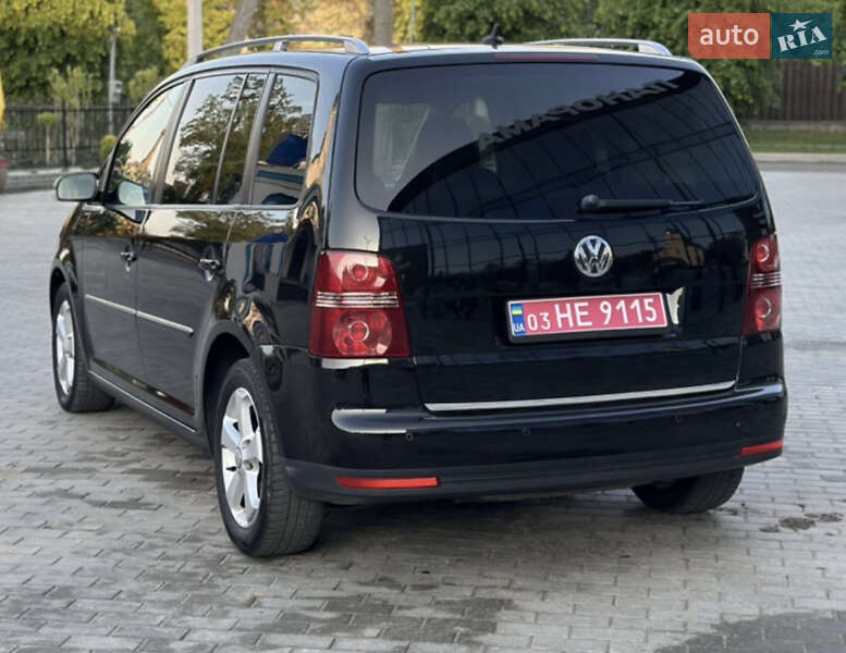 Volkswagen Touran 2009
