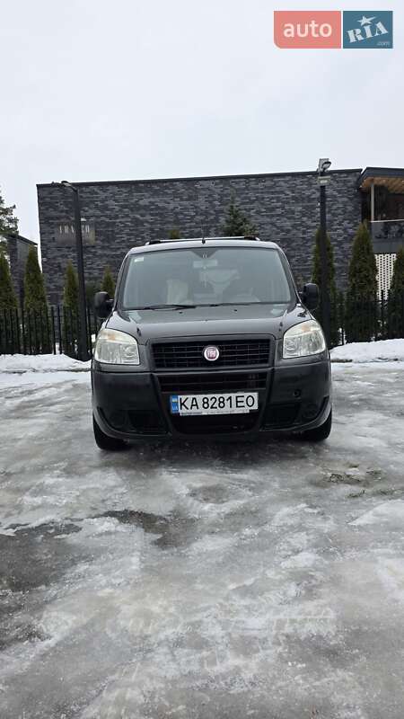 Fiat Doblo 2011